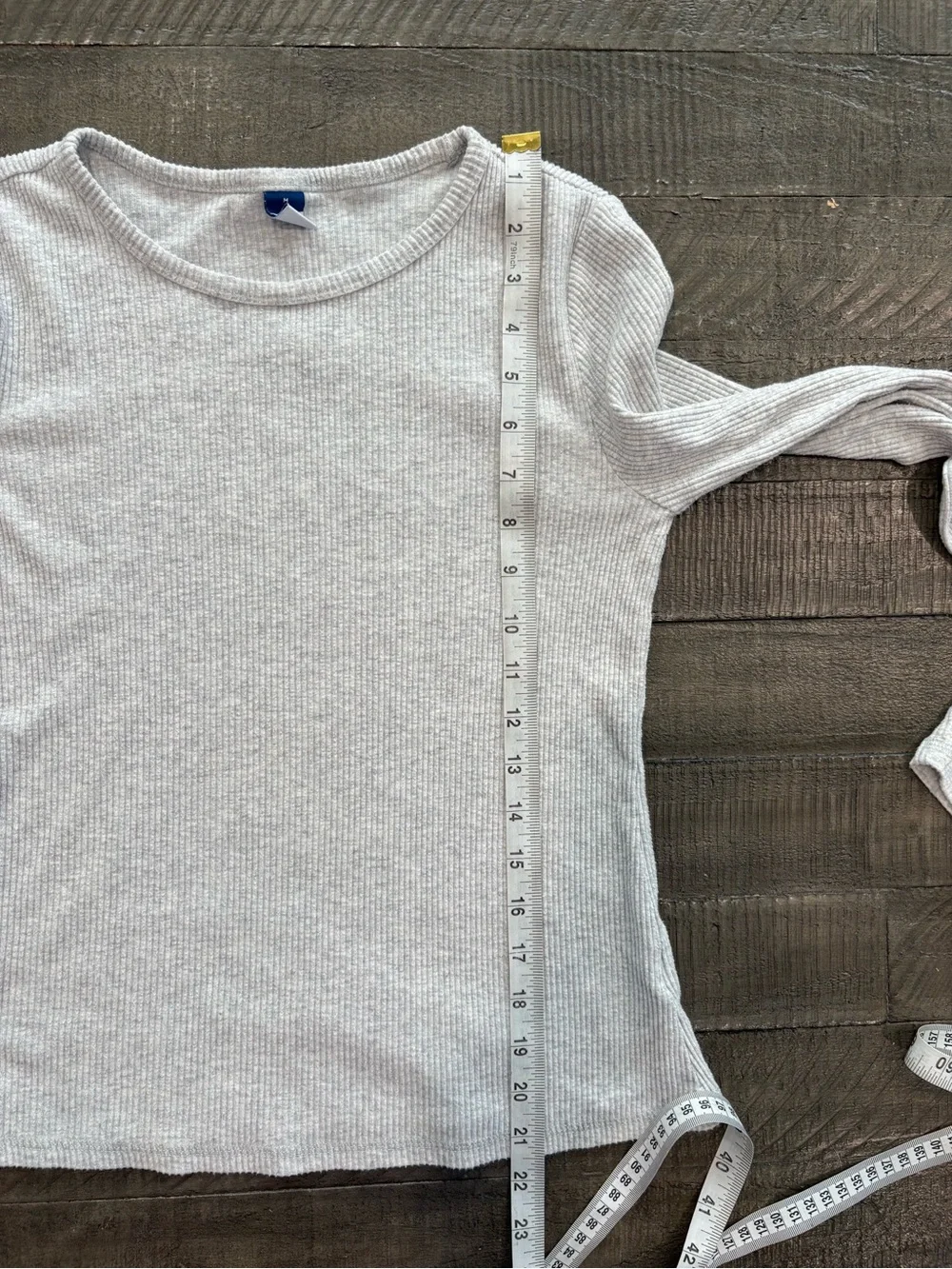 Old Navy Girls' Long Sleeve Ribbed Tee - Heather Light Gray Size M
